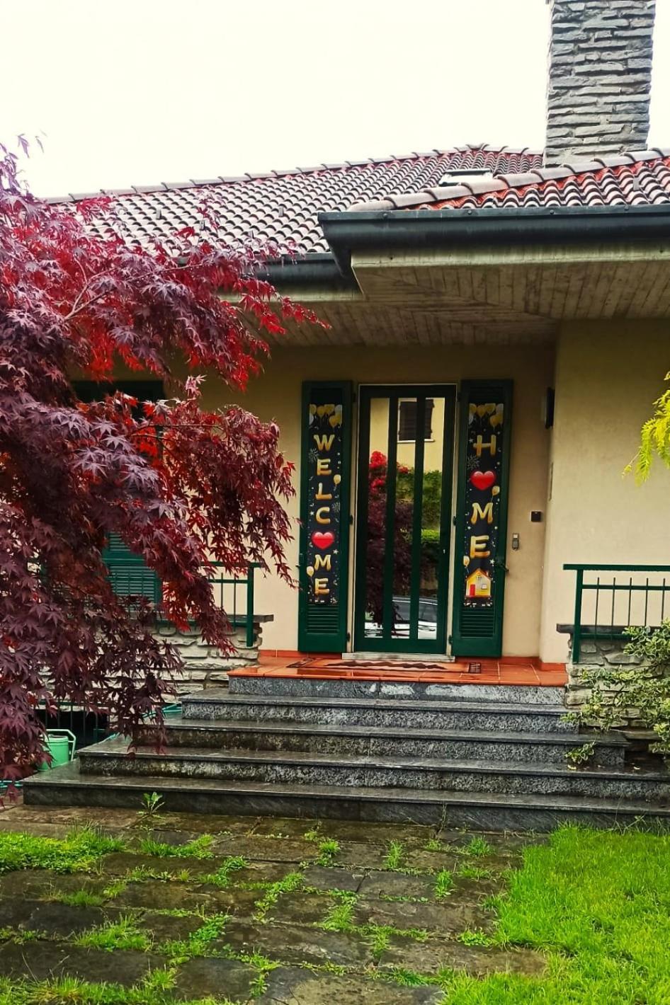 Lukas Home Con Il Cuore Appartamento 3 Camere Al Piano Terra E Appartamento 1 Camera In Taverna Merone エクステリア 写真